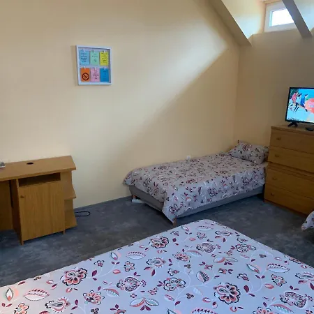 Szitakötő Panzió * Balatonfůzfő