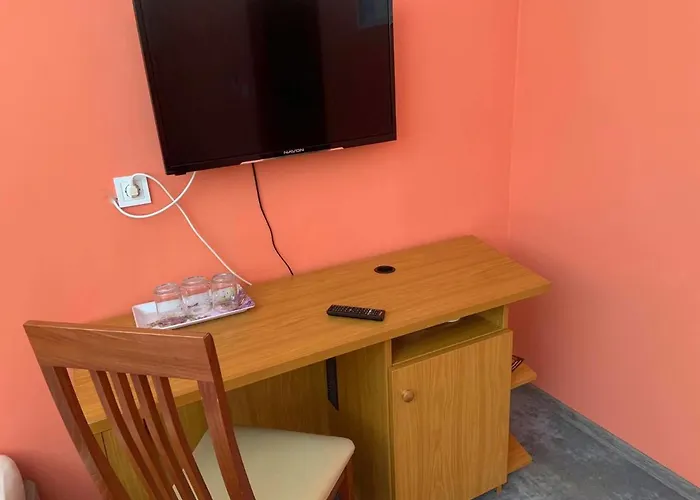 Szitakoeto Panzio Balatonfůzfő